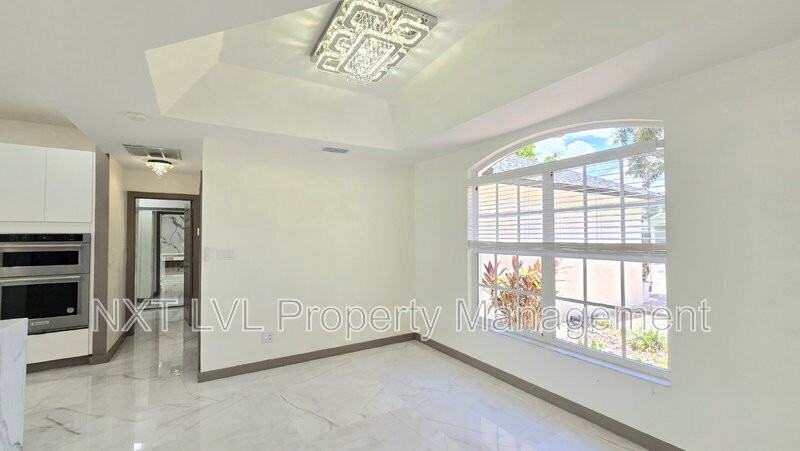 511 Se 25th Ter - Photo 7 of 35