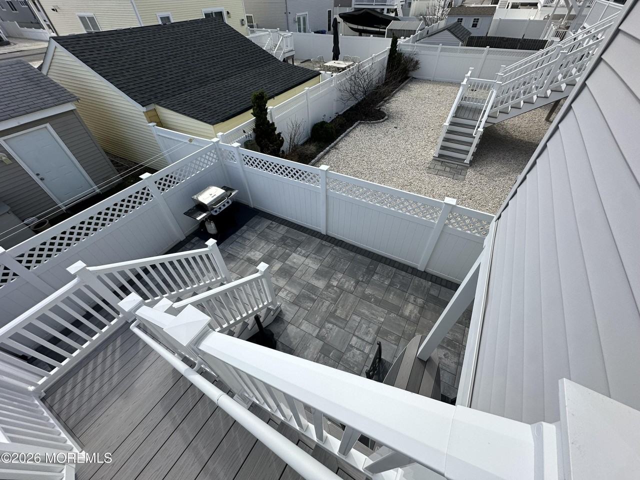 17 7th Ave - Photo 5 of 8