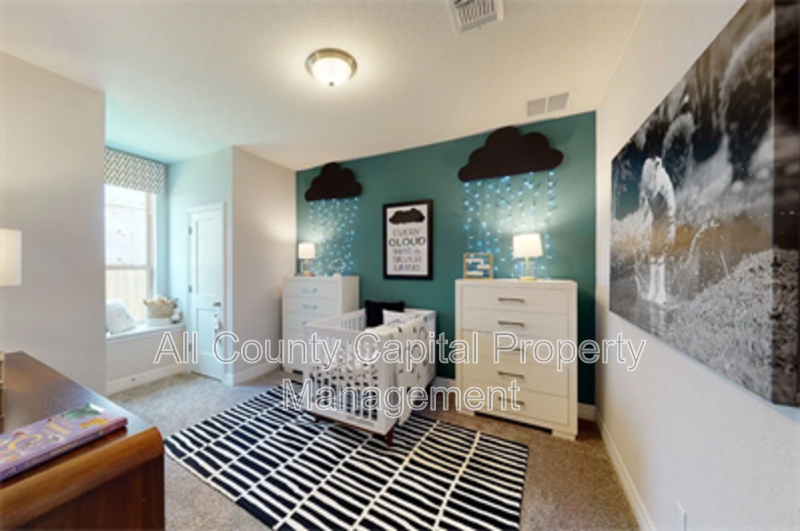 672 Wild Pecan Loop - Photo 7 of 9