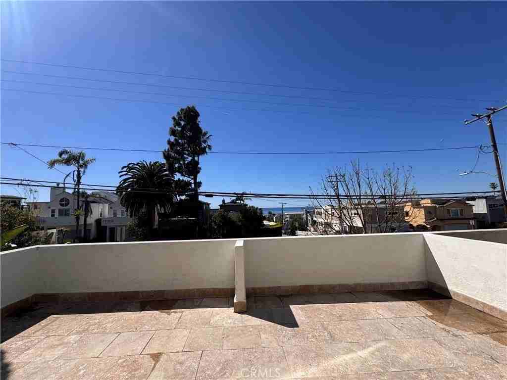 1734 Prospect Ave #B - Photo 2 of 22