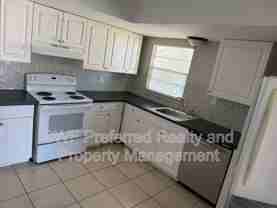 1002 Se 12th Ter #G - Photo 1 of 1