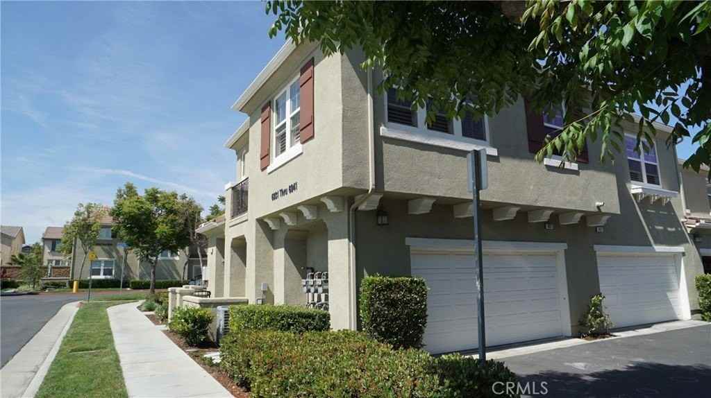 6931 Castor St - Photo 2 of 20