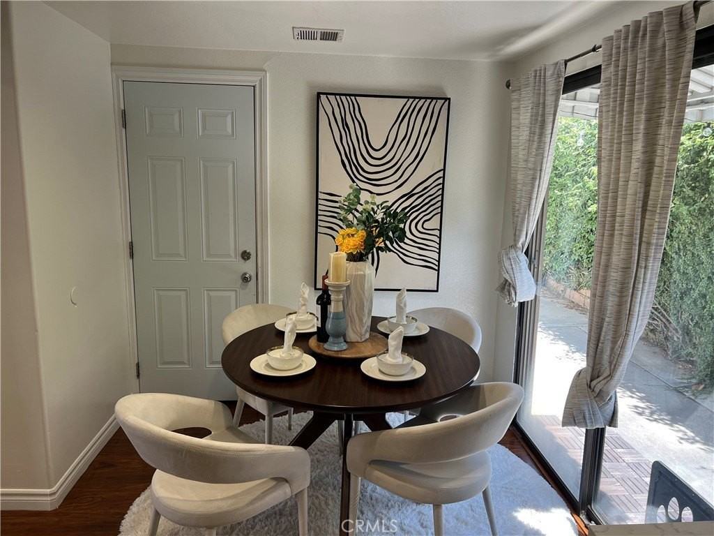 205 Violet Ave #D - Photo 5 of 17