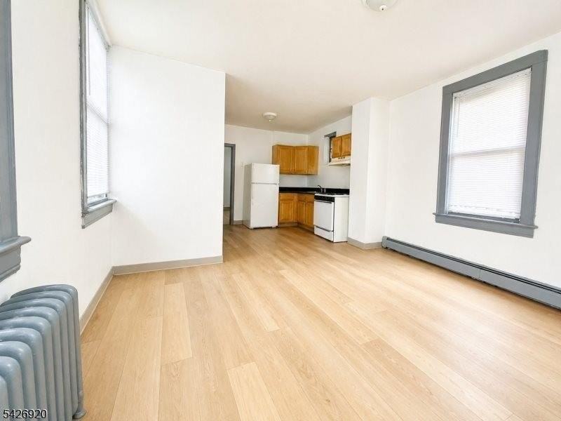 840 Mount Prospect Ave #1 - Photo 2 of 12
