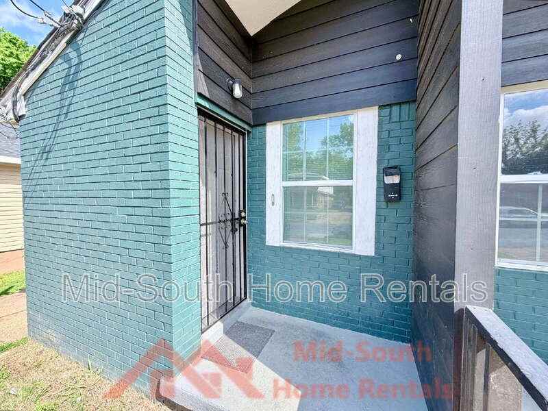 1236 Effie Rd - Photo 2 of 16