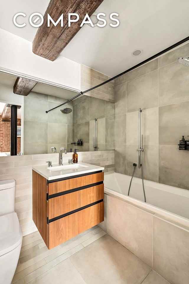 533 Leonard St #1B - Photo 7 of 11