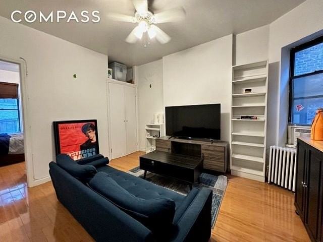 349 W 45th St #3RE - Photo 2 of 5