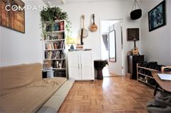 330 W 43rd St #15 - Photo 1 of 1