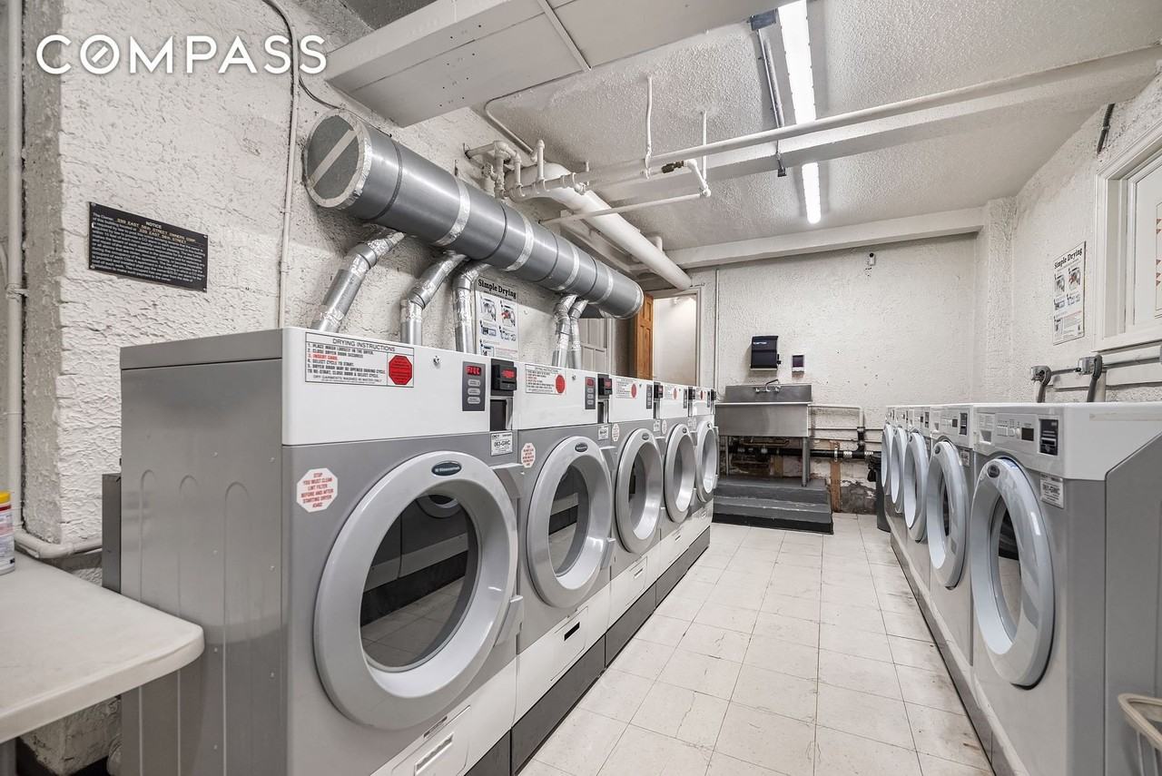 339 E 58th St #3J - Photo 6 of 9