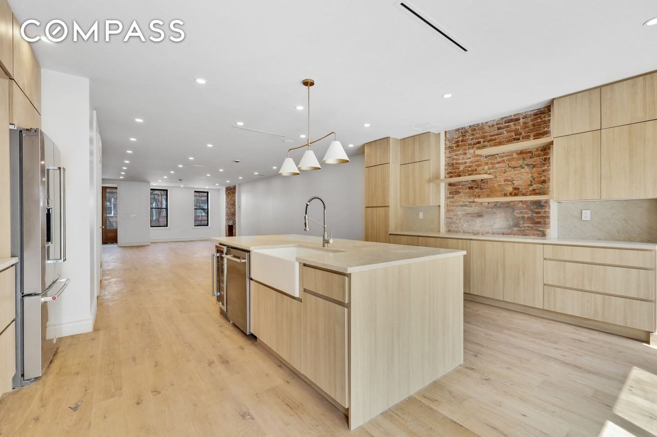 84 Pilling St #2 - Photo 2 of 22