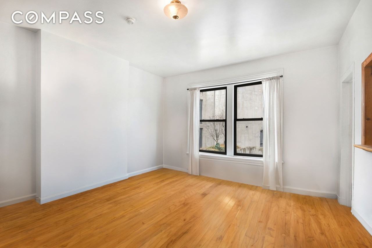 540 Clinton Ave #2 - Photo 3 of 12