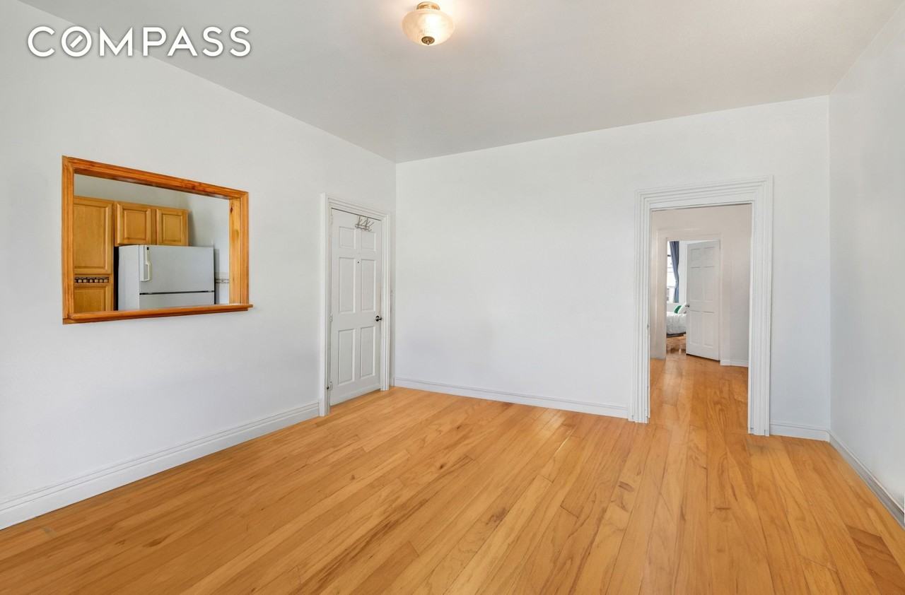 540 Clinton Ave #2 - Photo 4 of 12