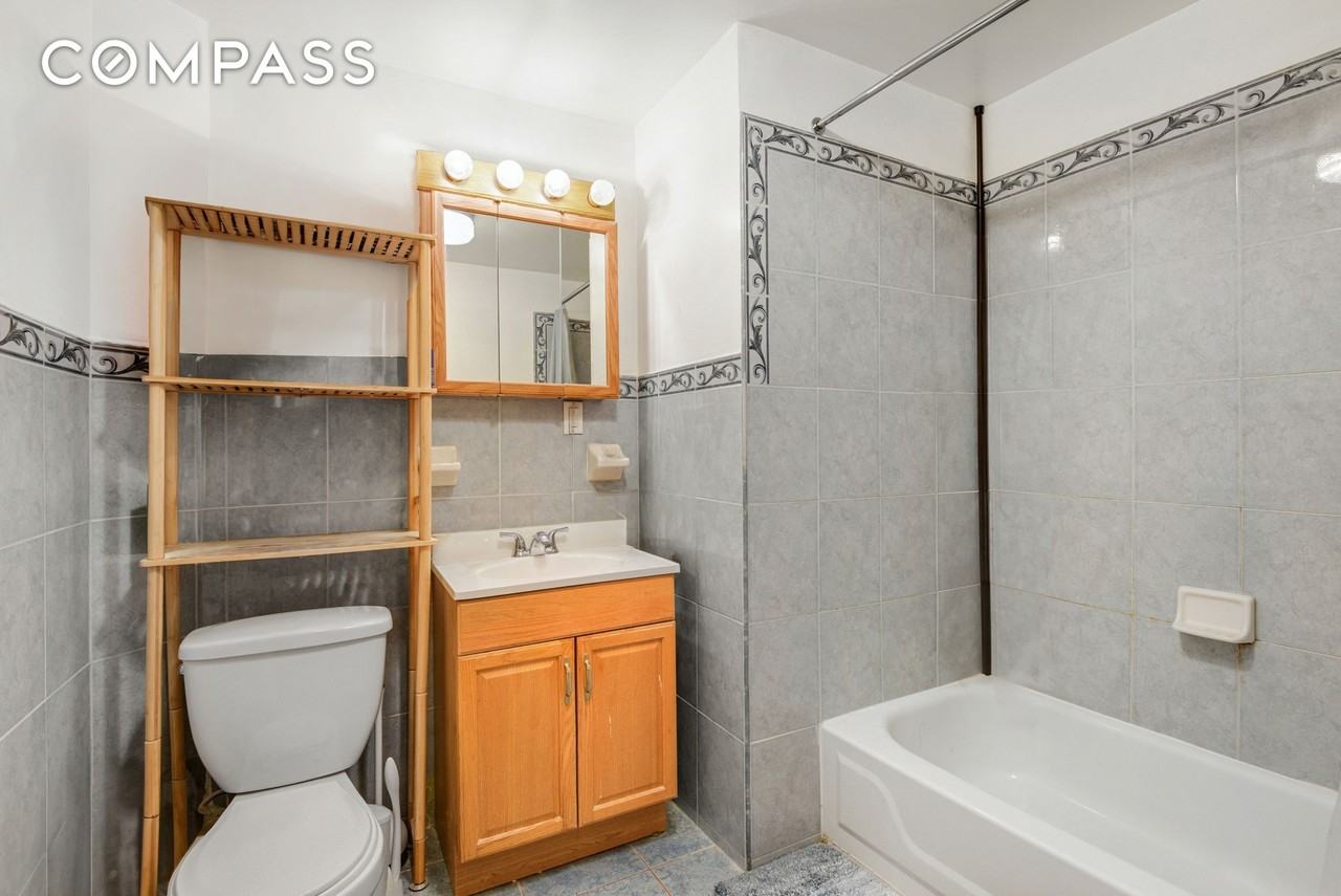 540 Clinton Ave #2 - Photo 6 of 12