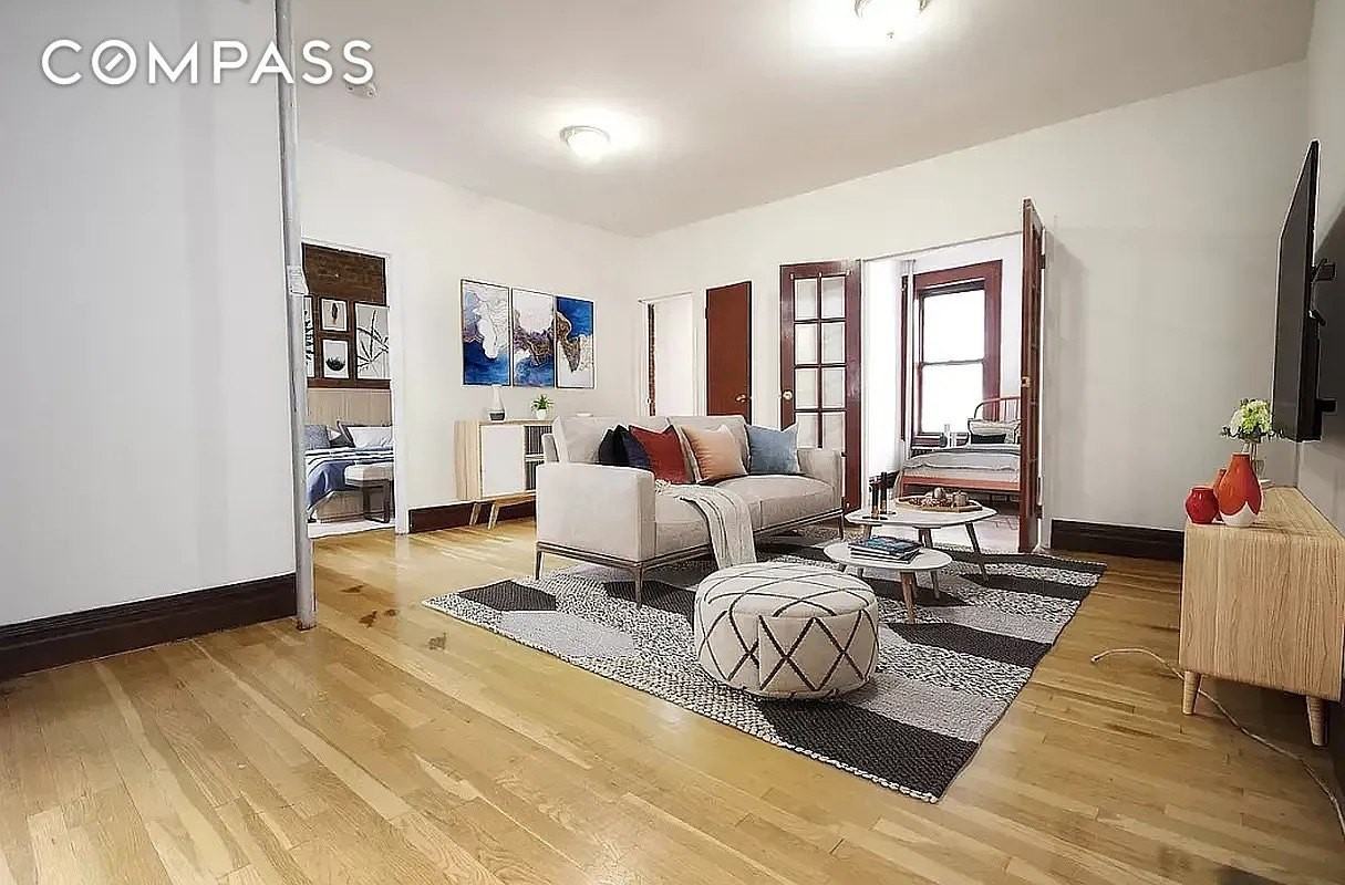 24 E 97th St #13 - Photo 2 of 6