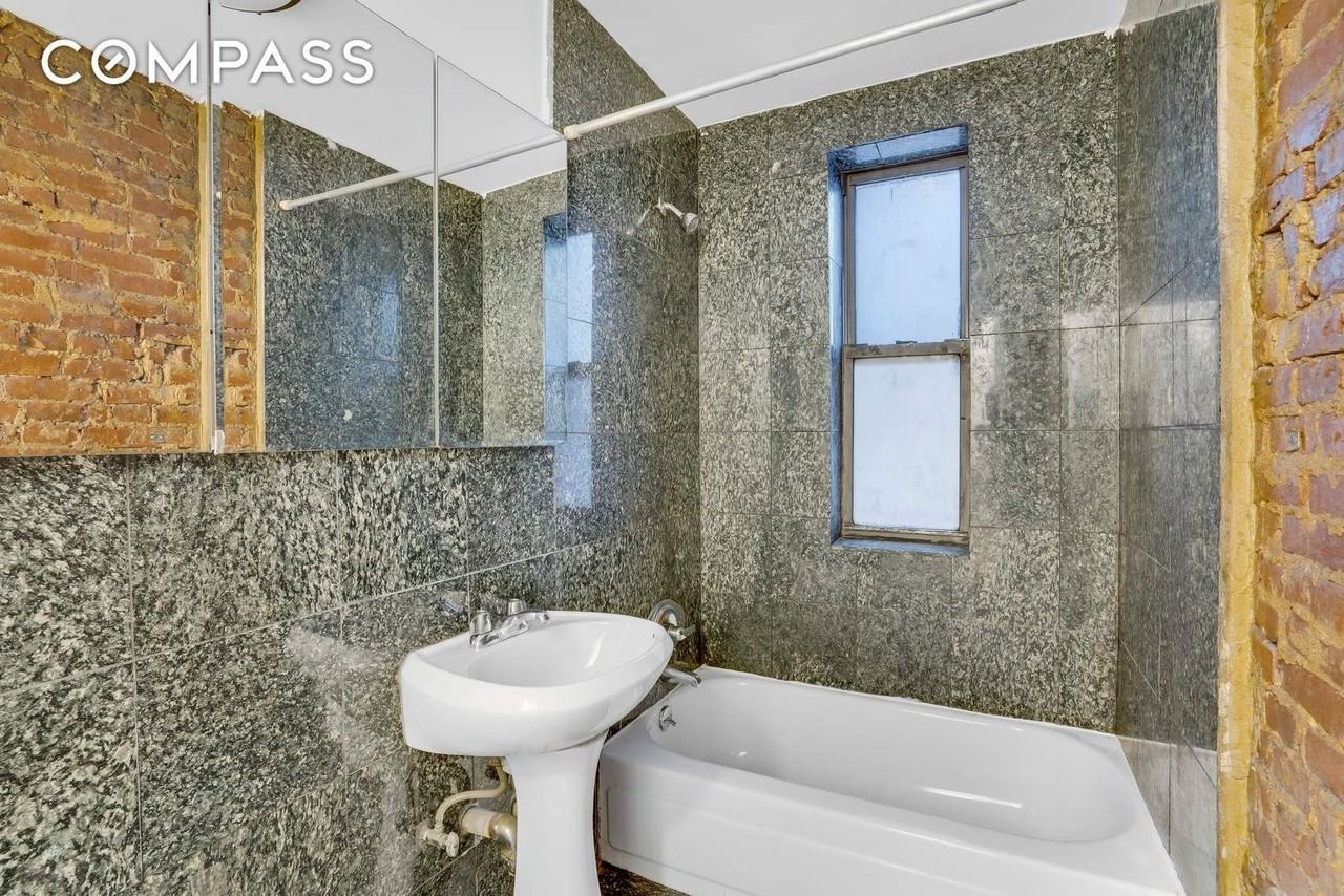 24 E 97th St #13 - Photo 6 of 6