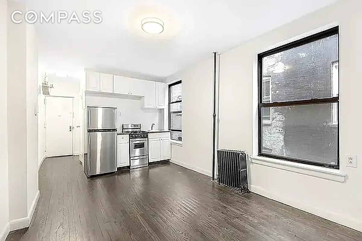 119 E 96th St #22