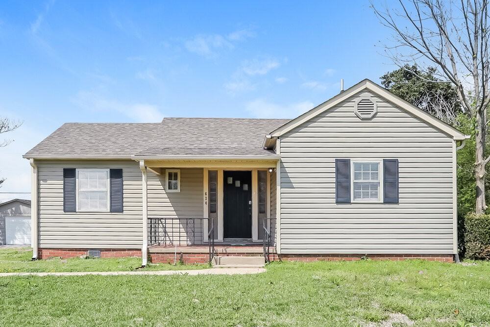 624 9th Ave - Photo 3 of 16