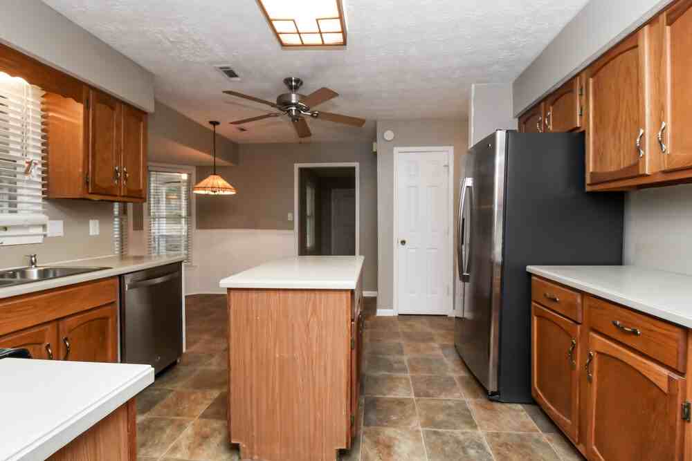 505 Planceer Pl - Photo 4 of 22