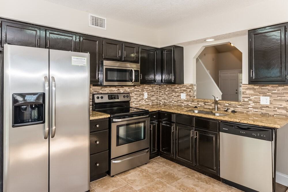 7730 Allspice Cir W - Photo 7 of 14