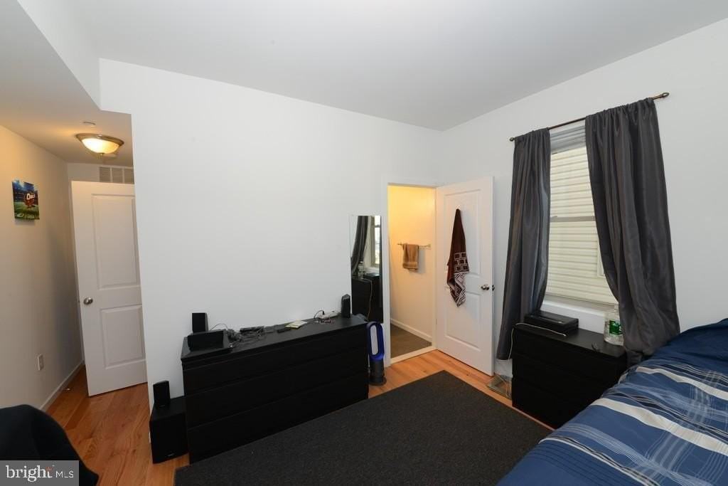 1835 N 17th St - Photo 7 of 13