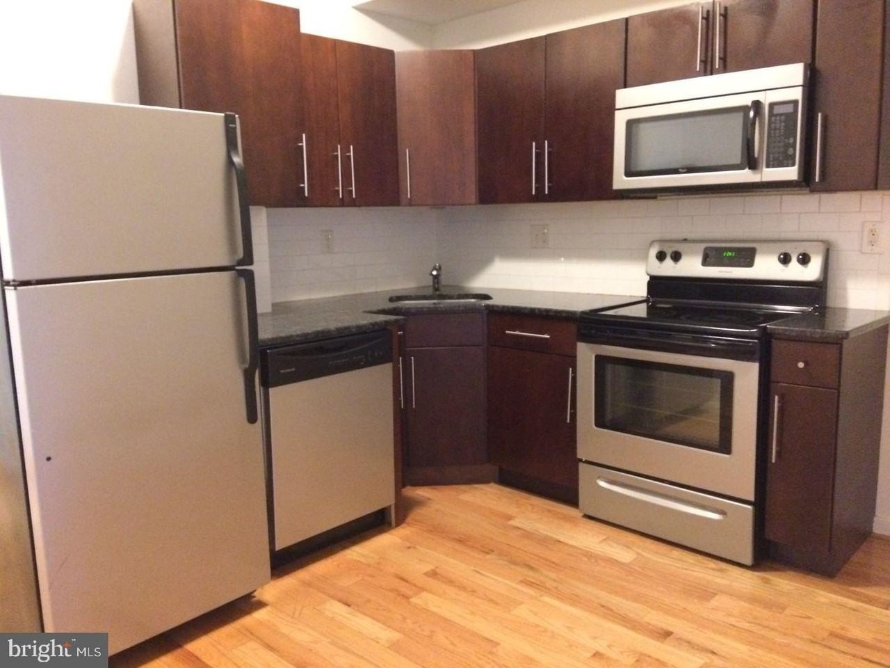1815 N 17th St #B2 - Photo 3 of 8