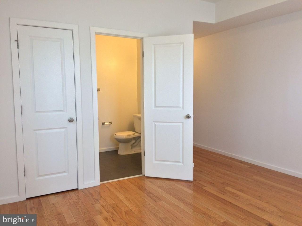 1815 N 17th St #B2 - Photo 5 of 8