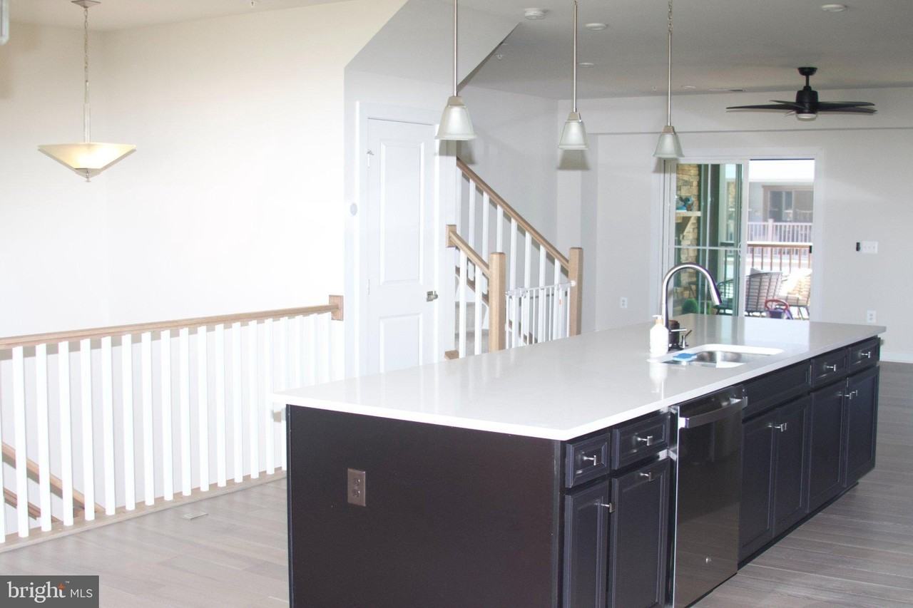 1697 Dunnington Pl - Photo 5 of 50