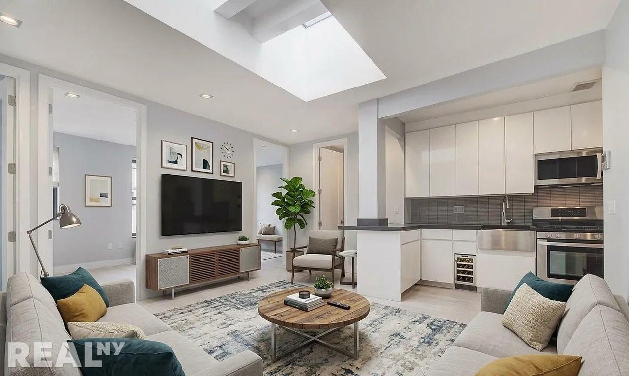 Stanton St #6G - Photo 2 of 9