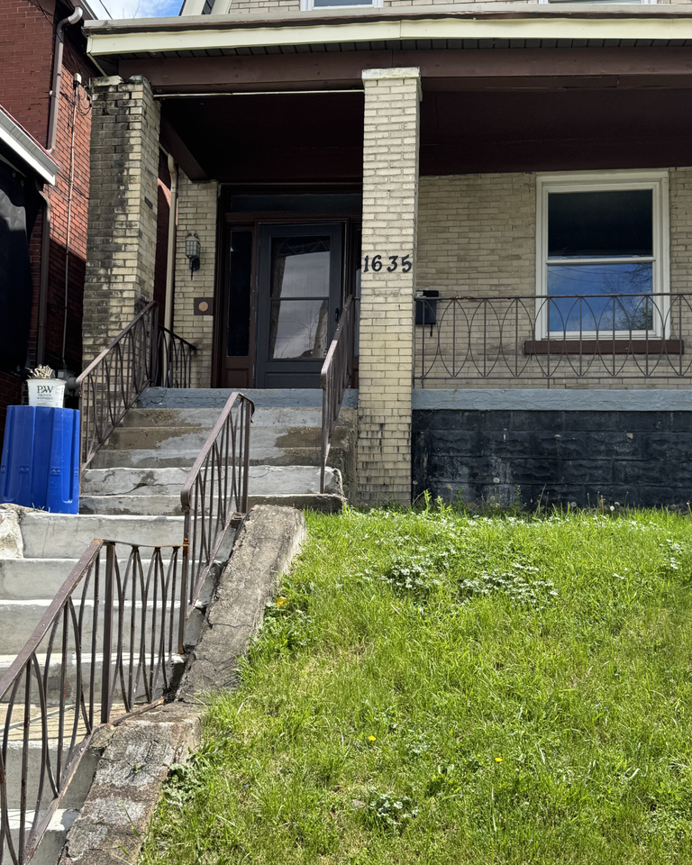 1635 Methyl Street - Photo 2 of 15