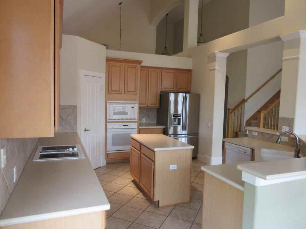 3908 Michael Neill Dr - Photo 5 of 10