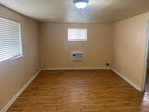 110 Roosevelt St #5 - Photo 6 of 6