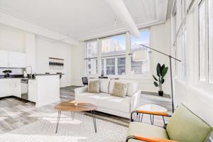featured image of 50 N Illinois St