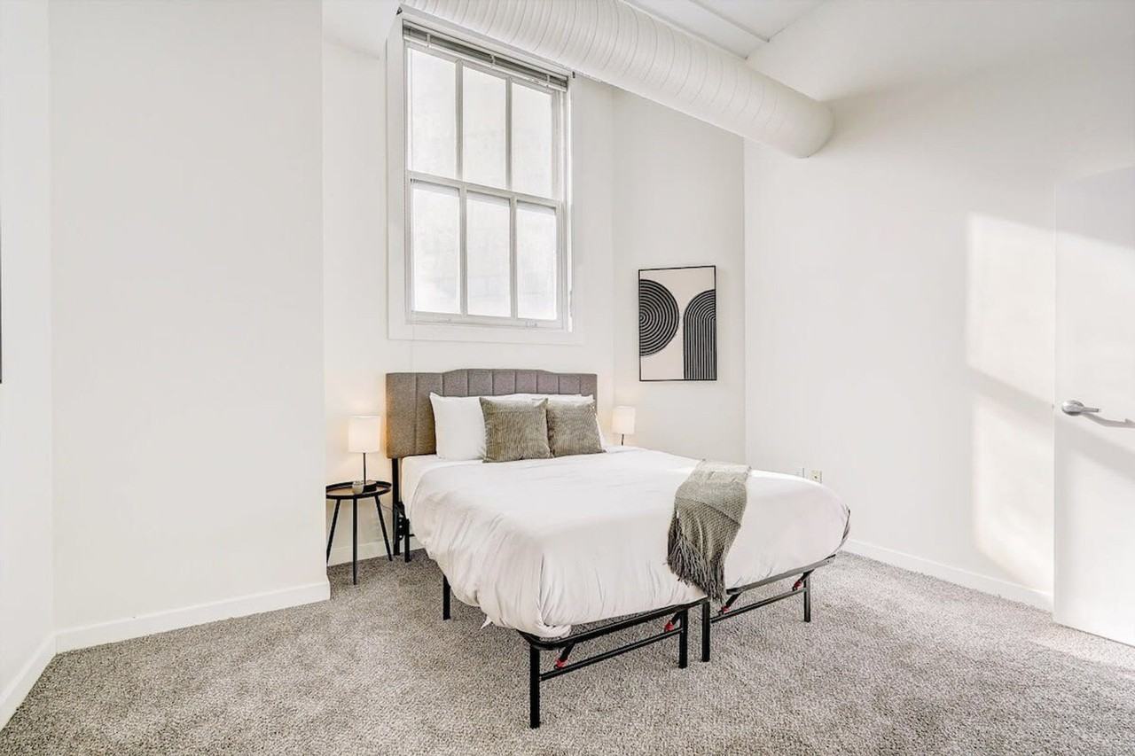 50 N Illinois St #1014588P - Photo 4 of 39