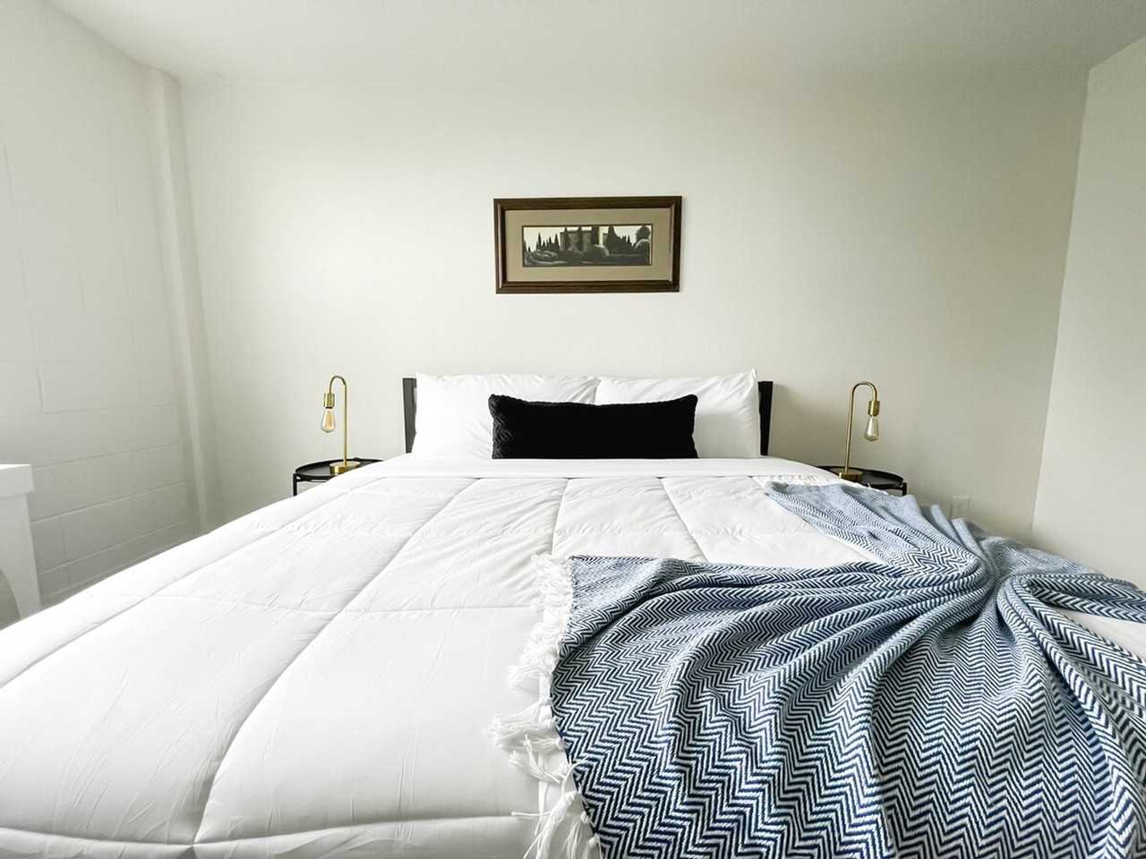 2515 Burnet Ave #1036875P - Photo 7 of 23