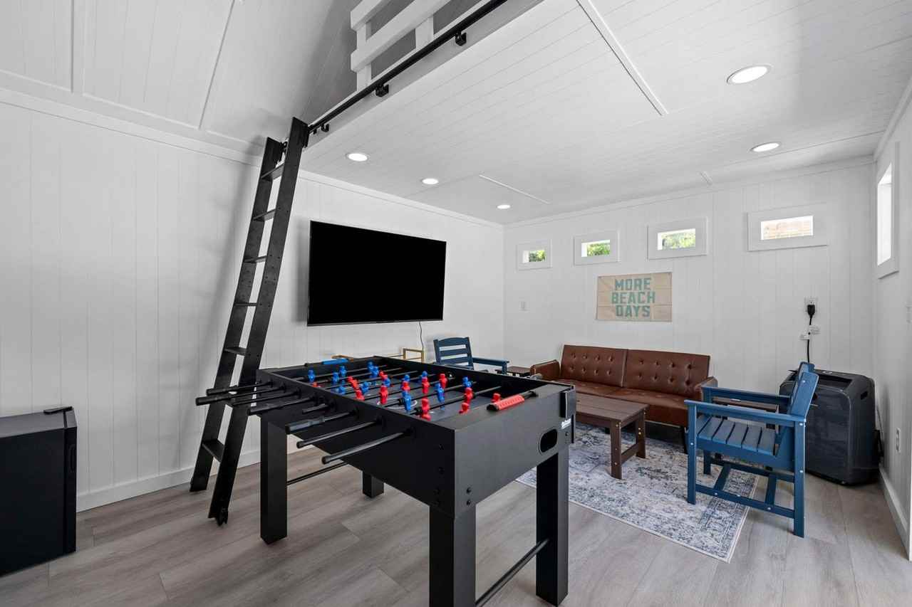 4618 Windstarr Dr #1285903P - Photo 5 of 43