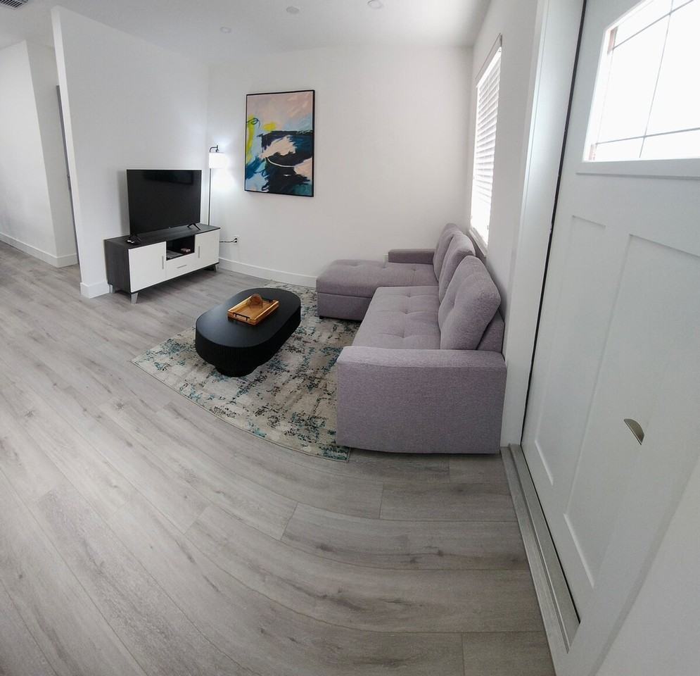 2217 Nw 7th St #1380876P - Photo 3 of 31