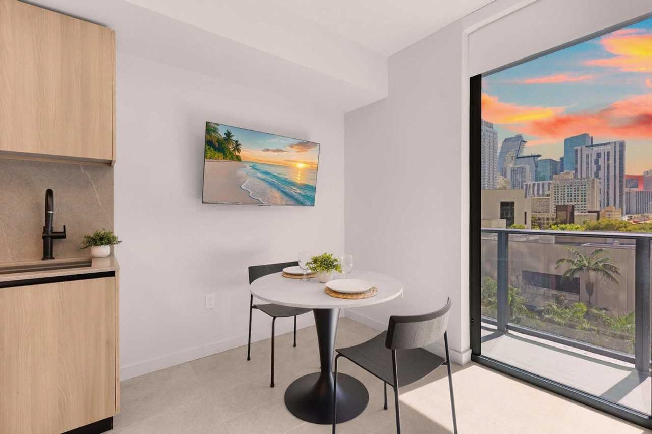 501 Ne 1st Ave #1502663P - Photo 4 of 29