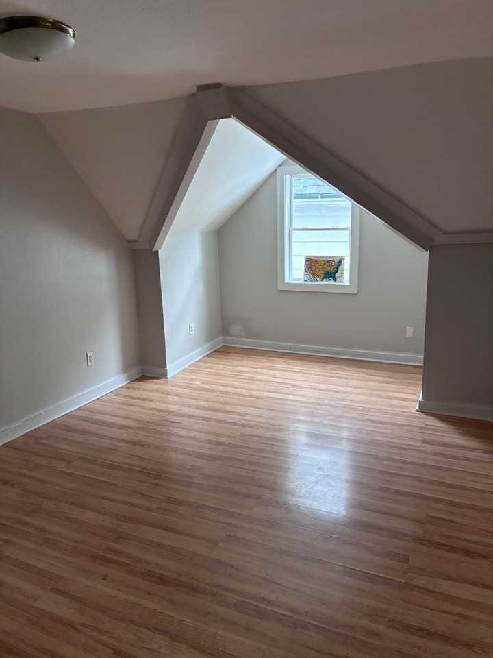 2166 S 6th St - Photo 6 of 10