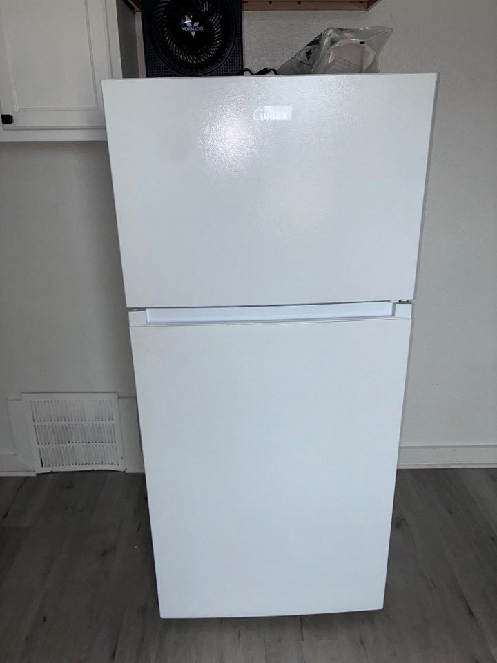 2166 S 6th St - Photo 7 of 10