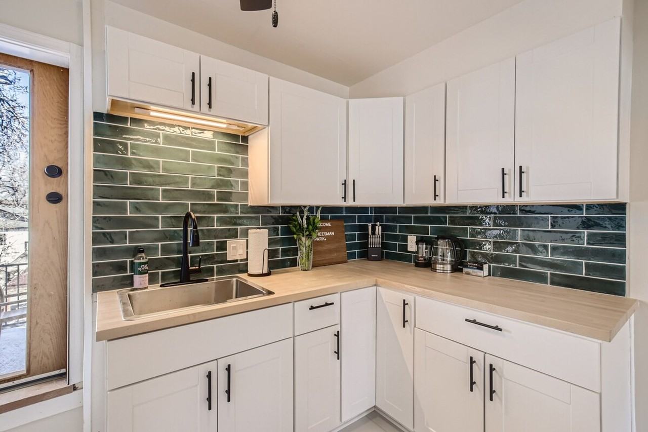 1244 York St #1524666P - Photo 3 of 31