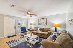 featured image of 5710 Sunset Ave