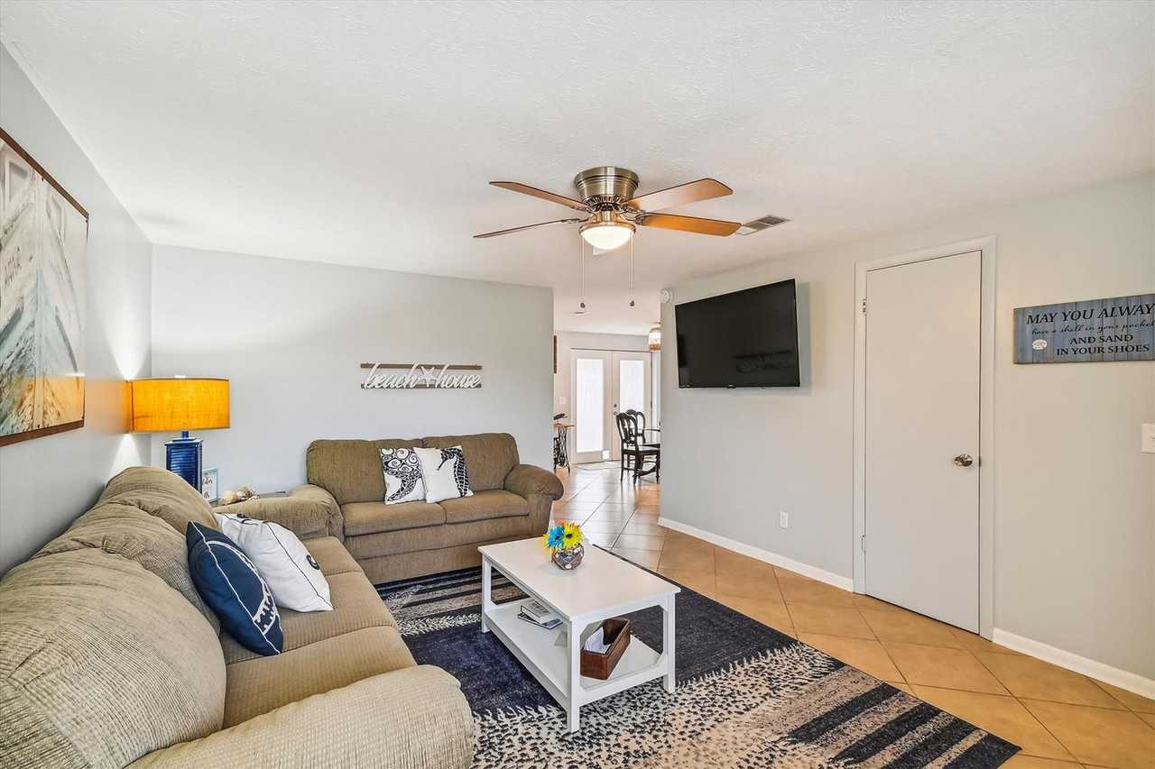 5710 Sunset Ave #1523314P - Photo 2 of 25