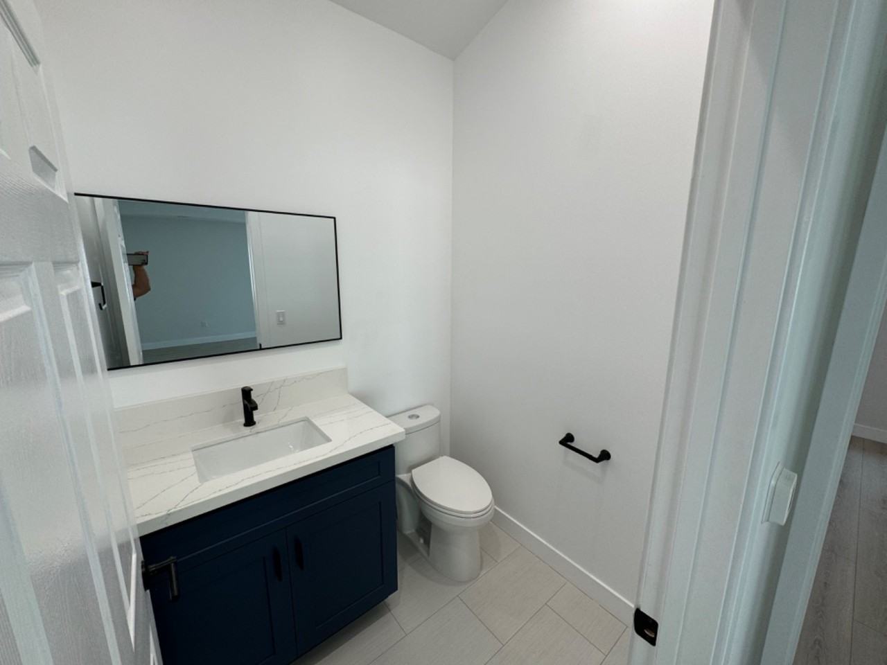 1207 N Kingsley Dr - Photo 7 of 11