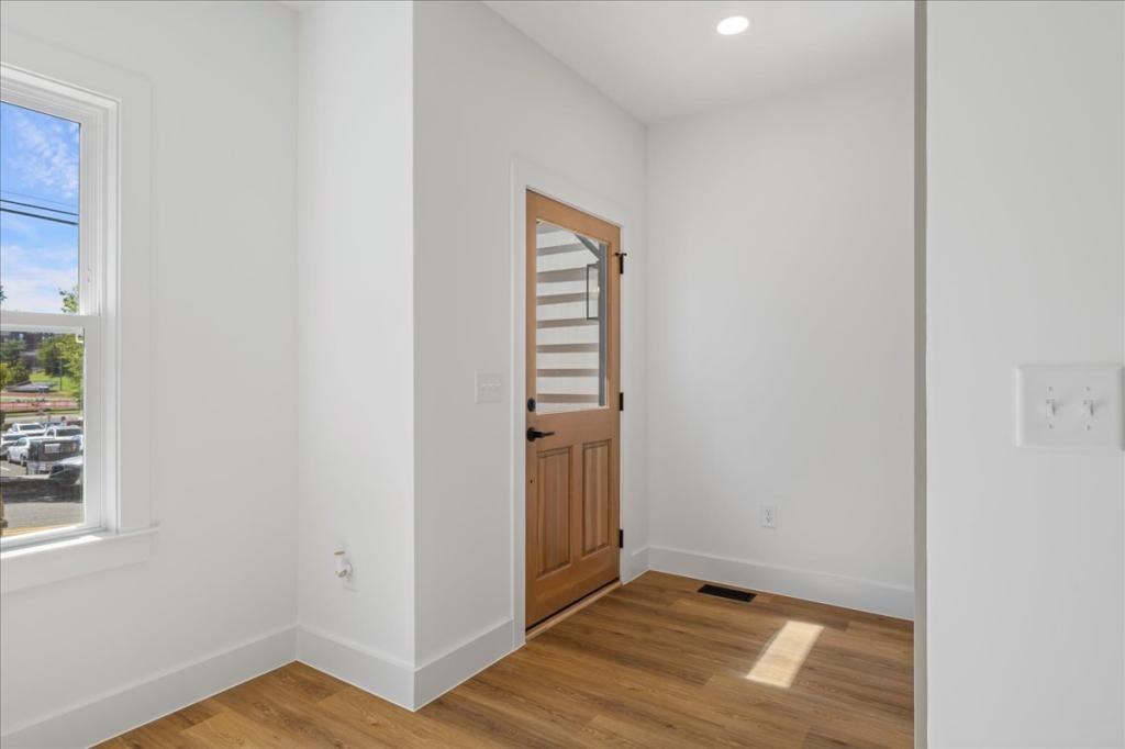 803B Dupree St - Photo 3 of 39