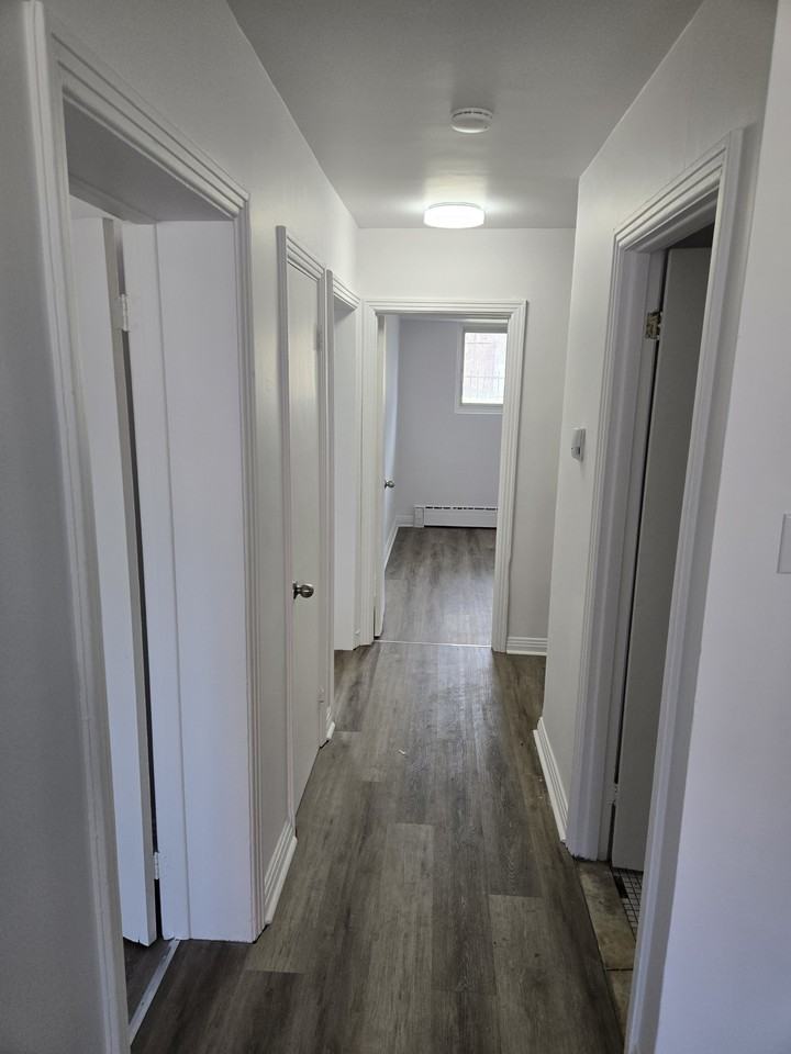 6969 30 Avenue #1 - Photo 3 of 8