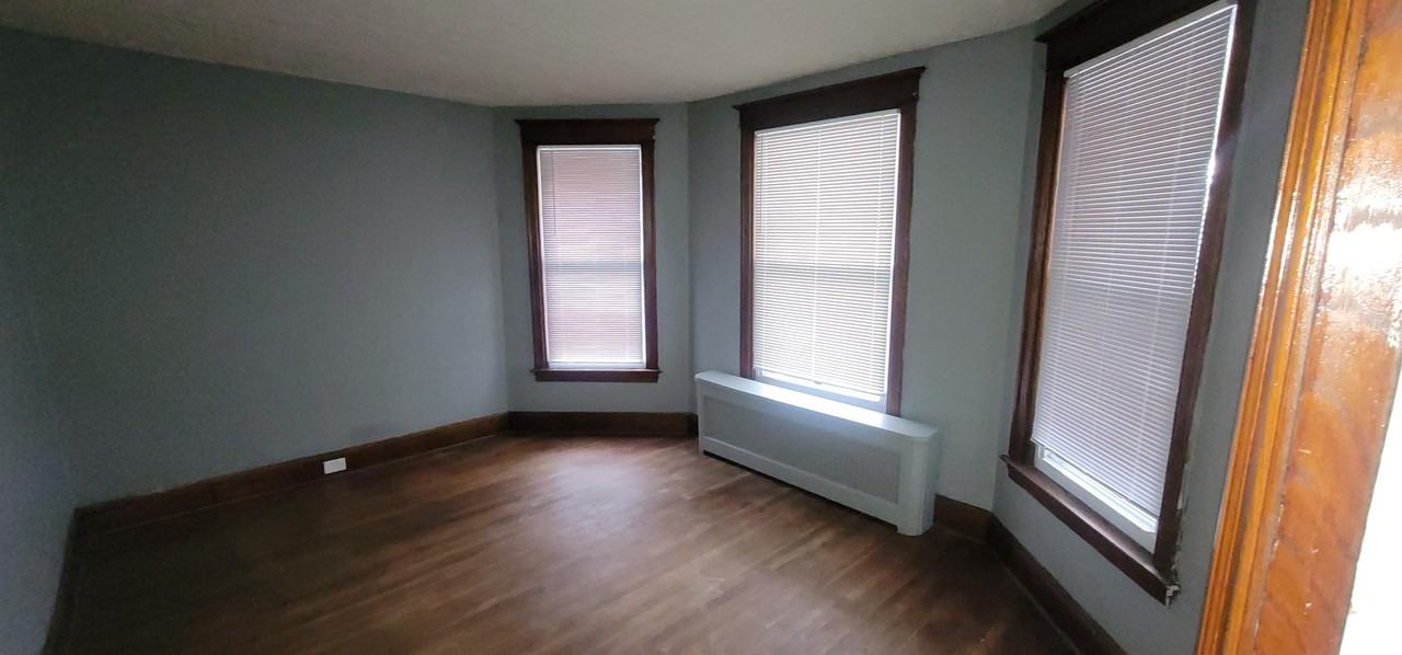 905 Hummel Ave #1 - Photo 5 of 11