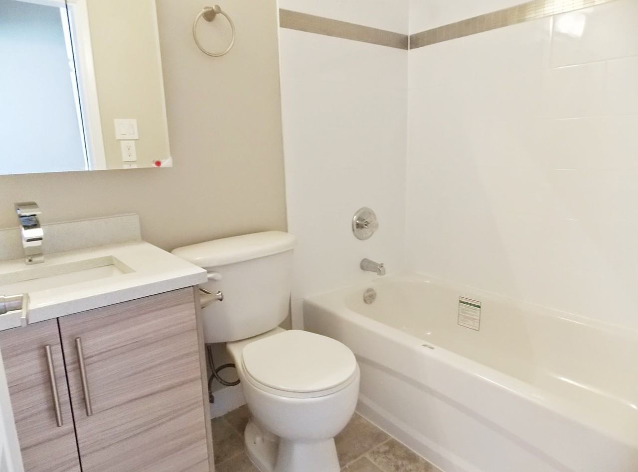 950 Gilford Street #201 - Photo 7 of 13