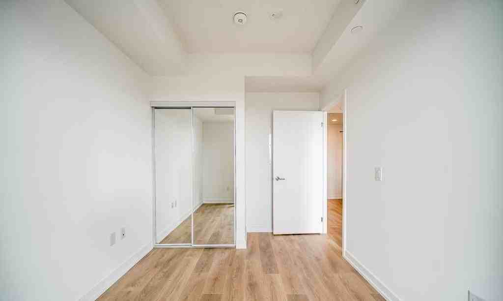 225 Sumach Street #2610 - Photo 6 of 8