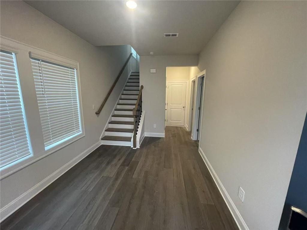 4195 Holland Grove Rd - Photo 4 of 26