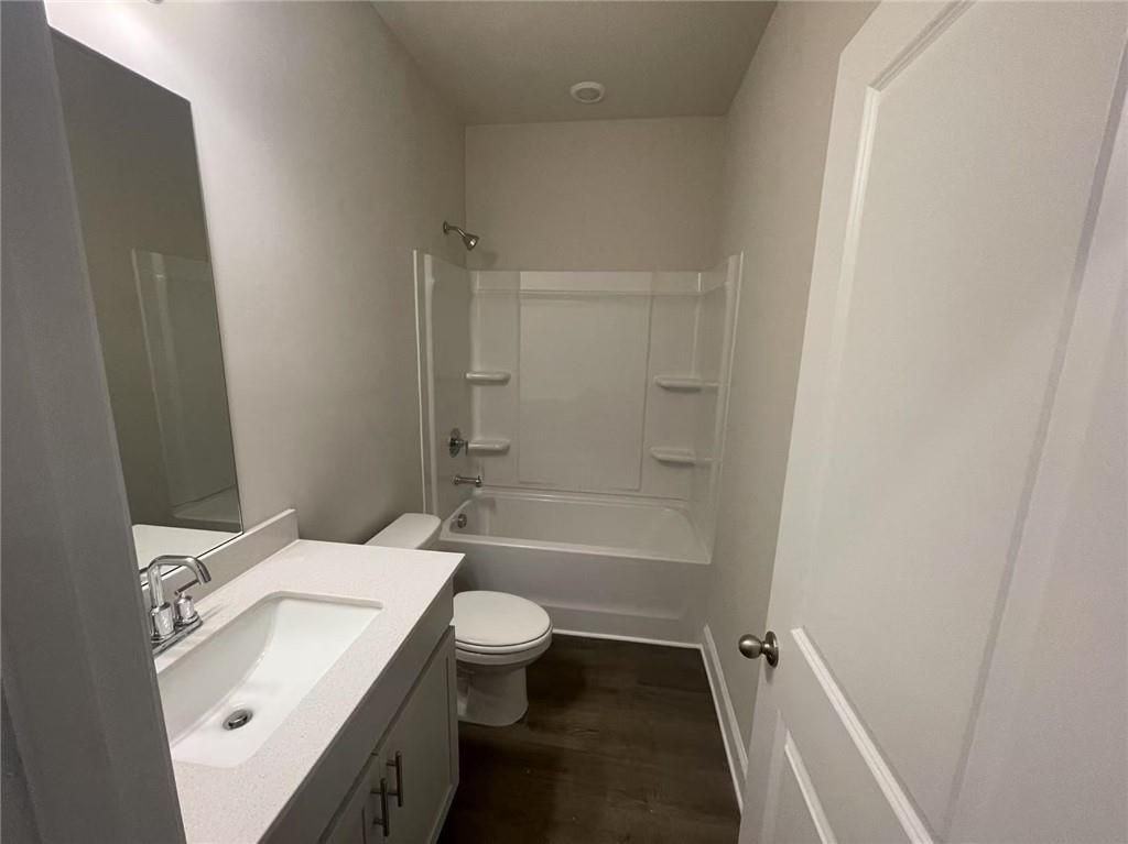 4195 Holland Grove Rd - Photo 6 of 26